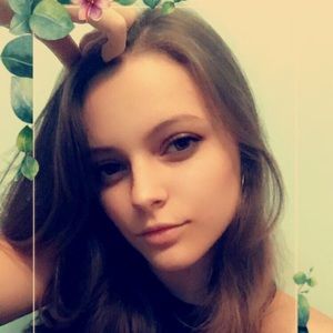 Meet your Posher, Maddie